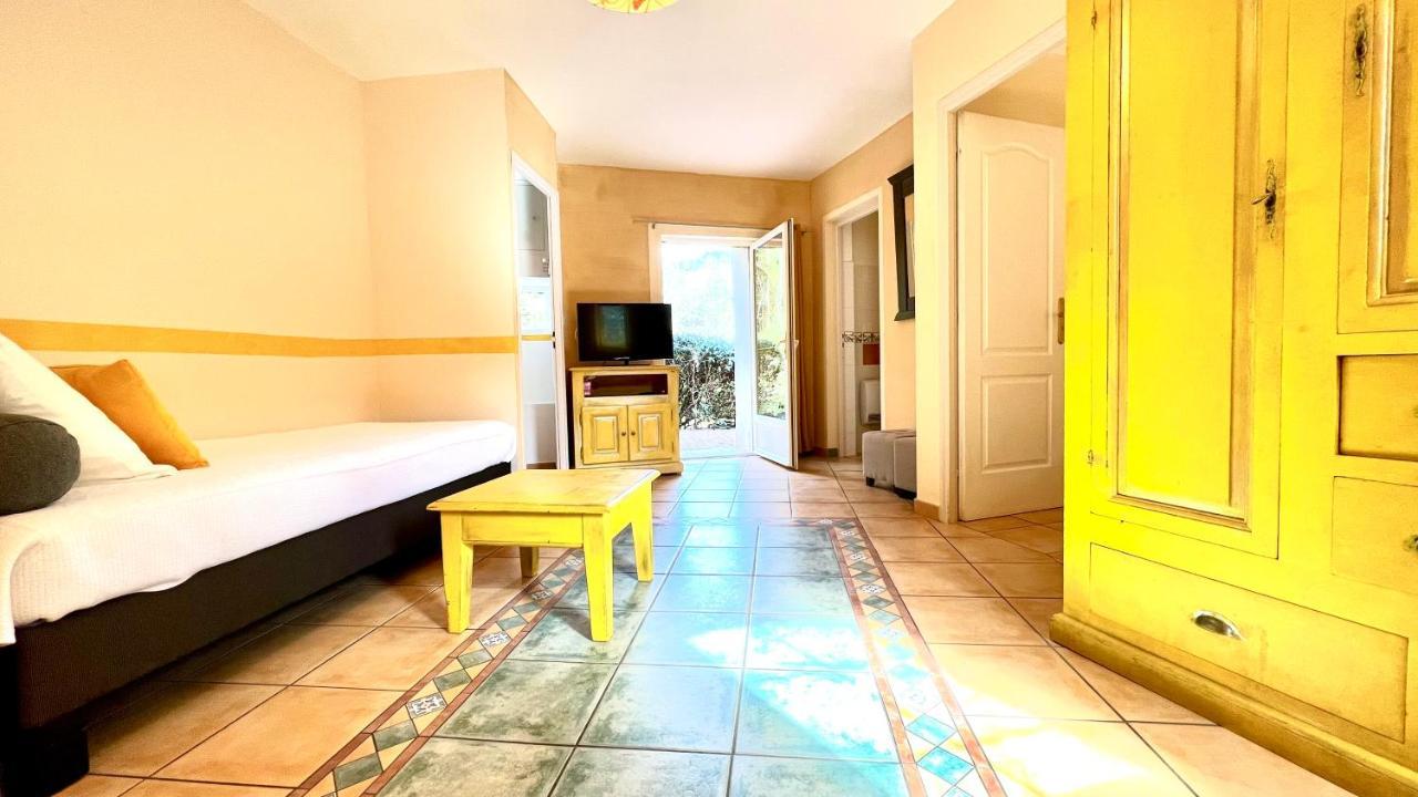 Logis Hotel Restaurant Le Domaine De L'Eau Vive Largentière Εξωτερικό φωτογραφία