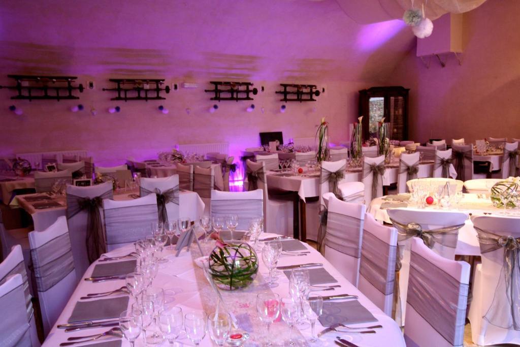 Logis Hotel Restaurant Le Domaine De L'Eau Vive Largentière Εξωτερικό φωτογραφία
